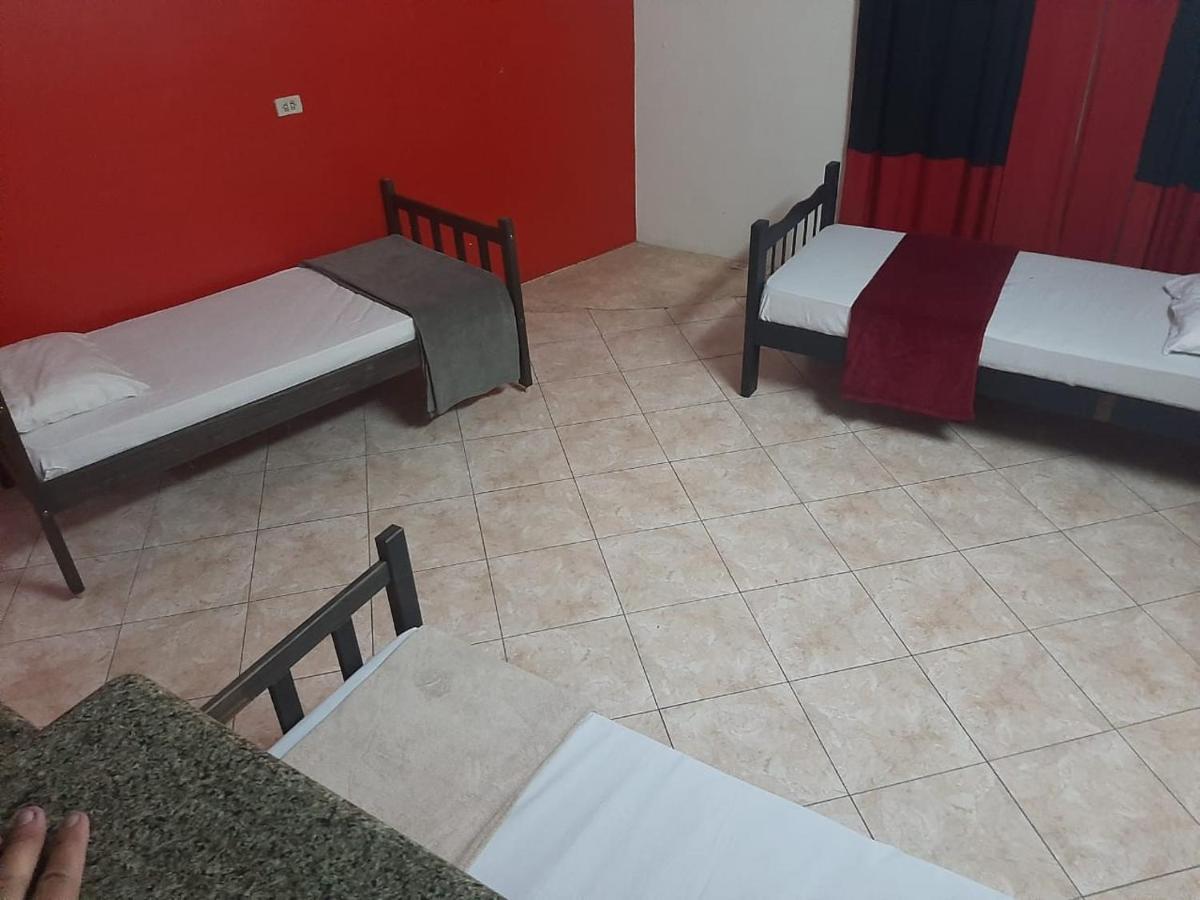 Knock Knock Hostel Κουριτίμπα Εξωτερικό φωτογραφία