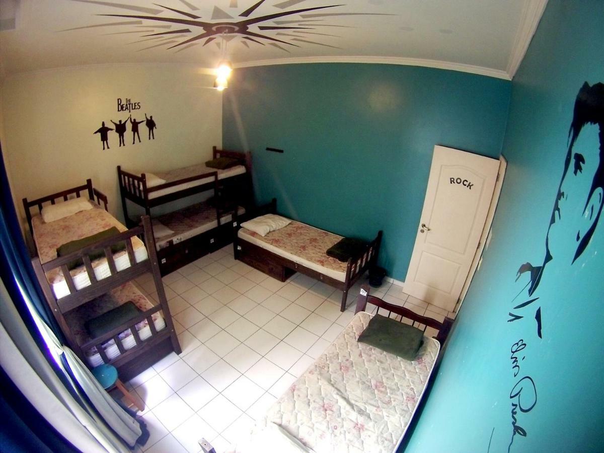 Knock Knock Hostel Κουριτίμπα Εξωτερικό φωτογραφία